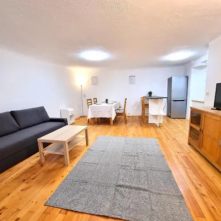 Vagnera Old Town Two Bedroom Apartment Riga Esterno foto