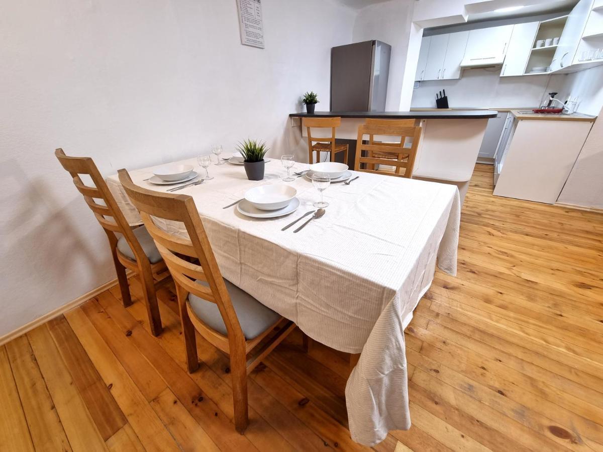 Vagnera Old Town Two Bedroom Апартаменти Рига